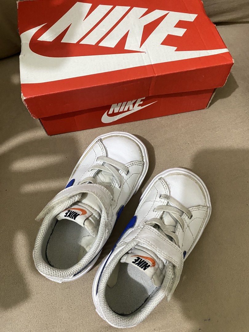 NIKE COURT LEGACY 7C (Category: Babies & Kids Fashion) located in Quezon City. Submitted by threadtheory1310 (Listing ID 1423764090, Image 3). Description: Need cleaning W/ box.