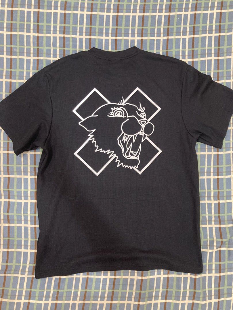 Nike Patta running team t shirt (Category: Tshirts & Polo Shirts ) located in Quezon City. Submitted by Junny (Listing ID 1423678077, Image 2). Description: Nike Patta running team (black) Length: 27.5 in. Approx Width: 19.5 in. Approx Size M 📸 Message for more pics 🛑Payment First Policy (Gcash only) - No payment, no booking/shipping 📦 Shipping/Courier (Lalamove only) - Shouldered by Buyer ⏱️ Reservation: 12 hours only ⚠️ Item sold as is: This
