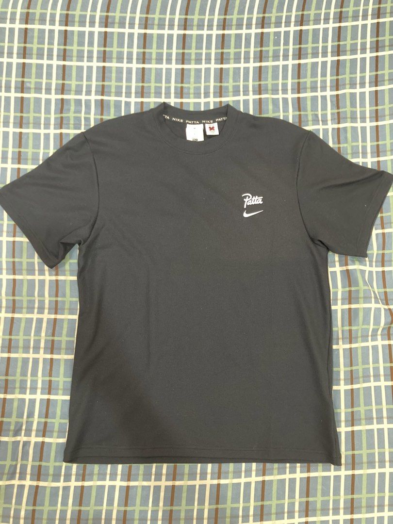 Nike Patta running team t shirt (Category: Tshirts & Polo Shirts ) located in Quezon City. Submitted by Junny (Listing ID 1423678077, Image 1). Description: Nike Patta running team (black) Length: 27.5 in. Approx Width: 19.5 in. Approx Size M 📸 Message for more pics 🛑Payment First Policy (Gcash only) - No payment, no booking/shipping 📦 Shipping/Courier (Lalamove only) - Shouldered by Buyer ⏱️ Reservation: 12 hours only ⚠️ Item sold as is: This