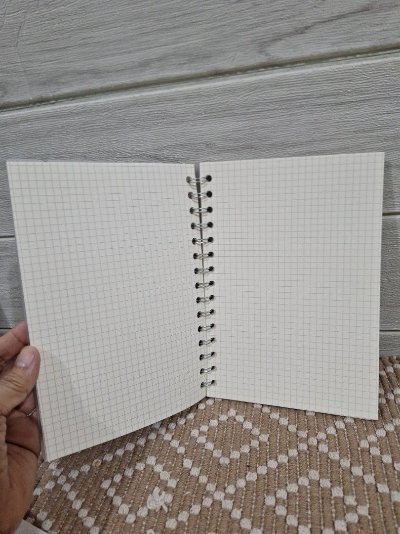 Notebook Set plus bonus 2024 planner (Category: Stationery & School Supplies) located in Naga. Submitted by bellebargainbox (Listing ID 1423701891, Image 3). Description: - 2024 Planner with colorful cover and spiral binding - Two spiral-bound notebooks included: - One with lined pages - One with grid pages - Ideal for scheduling and note-taking.