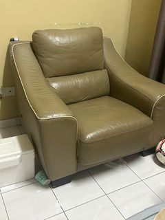 (Category: ) located in . Submitted by is__aj (Listing ID 1423736395, Image 1). Description: .