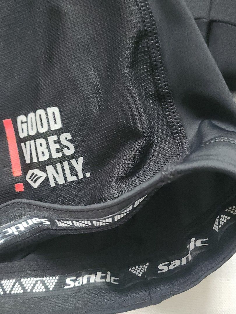 Santic Cycling Shorts - Good Vibes Only (Category: Activewear) located in Mandaluyong City. Submitted by eayoh (Listing ID 1423643195, Image 3). Description: - Black Santic cycling shorts - Features "Good Vibes Only" print on the leg - Made of stretchy, athletic material - Santic logo on the waistband - Padded seat for added comfort.