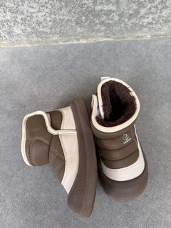 (Kategori: ) berada di . Dikirim oleh ulya17 (ID iklan 1423683506, Gambar 1). Deskripsi: .