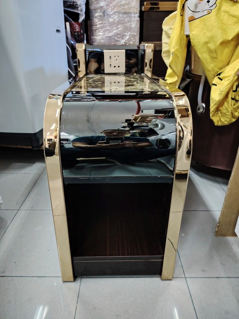 Sofa side table (Category: Other Home Furniture) located in Singapore. Submitted by jackiemover (Listing ID 1423680348, Image 2). Description: Qty : 10 View at 61 kaki bukit ave 1 #03-27A Sg417943 Shun Li industrial Park.