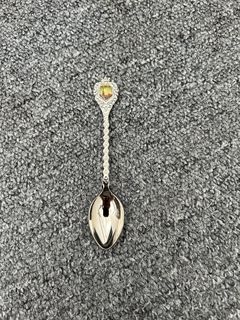 (Category: ) located in . Submitted by sfclosetcleanup (Listing ID 1423648908, Image 1). Description: .