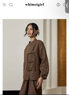 (Category: ) located in . Submitted by letitgowardrobe (Listing ID 1423787332, Image 1). Description: .