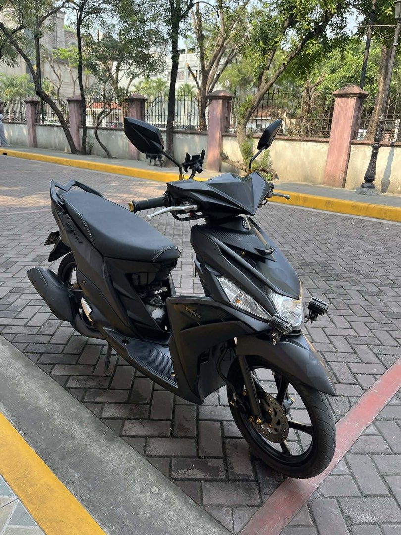 Yamaha Mio i 125 Motorcycle (Category: Motorbikes for Sale) located in Makati City. Submitted by hannahnokia (Listing ID 1423777168, Image 2). Description: Yamaha Mio i125 2021 – FOR SALE 💰 ₱40,000 (Negotiable for sure buyer) Well-maintained and in good running condition. Perfect for daily commute – tipid sa gas and very reliable. ✅ 2021 Model ✅ 125cc Fuel Injected ✅ Smooth engine ✅ Good tires ✅ Complete papers ✅ Ready for transfer ✅ With instal