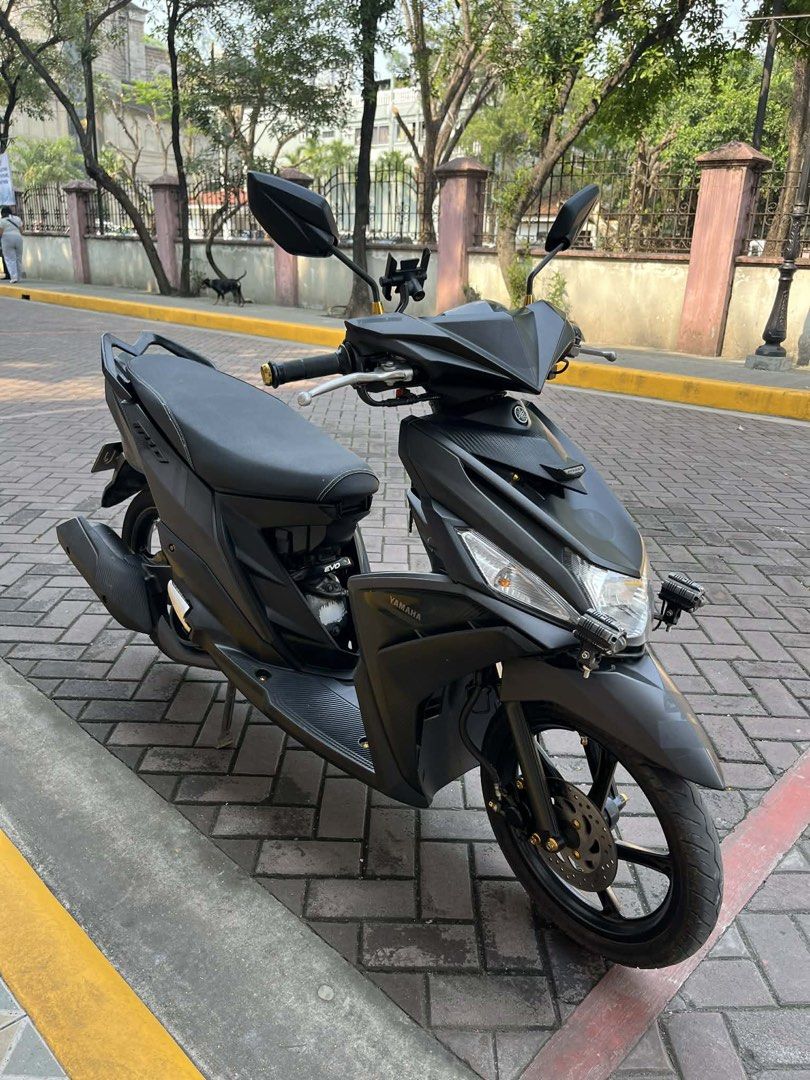 Yamaha Mio i 125 Motorcycle (Category: Motorbikes for Sale) located in Makati City. Submitted by hannahnokia (Listing ID 1423777168, Image 3). Description: Yamaha Mio i125 2021 – FOR SALE 💰 ₱40,000 (Negotiable for sure buyer) Well-maintained and in good running condition. Perfect for daily commute – tipid sa gas and very reliable. ✅ 2021 Model ✅ 125cc Fuel Injected ✅ Smooth engine ✅ Good tires ✅ Complete papers ✅ Ready for transfer ✅ With instal