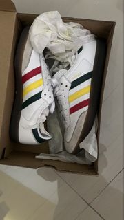 (Category: ) located in . Submitted by pretty.much.preloved (Listing ID 1423870078, Image 1). Description: .