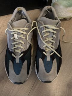 yeezy wave runner price