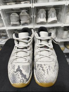 (Category: ) located in . Submitted by riksneakersnstuff (Listing ID 1423959956, Image 1). Description: .