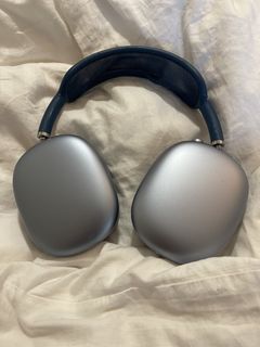 (Category: ) located in . Submitted by dailyfavours (Listing ID 1423880677, Image 1). Description: .