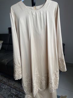 (Category: ) located in . Submitted by aisyahnthrift (Listing ID 1414799410, Image 1). Description: .
