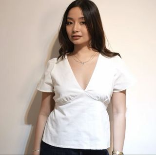 (Category: ) located in . Submitted by pcabcloset (Listing ID 1423932039, Image 1). Description: .