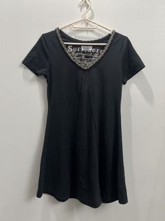 (Category: ) located in . Submitted by mitako.preloved (Listing ID 1423902708, Image 1). Description: .