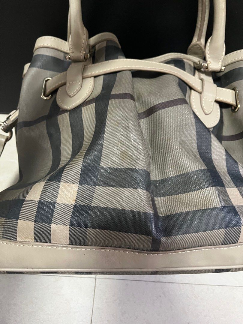 Burberry Tote Bag with sling (Category: Luxury Bags & Wallets) located in Quezon City. Submitted by bebegaze (Listing ID 1423819662, Image 2). Description: Burberry blue label bag. With signs of use since preloved. .