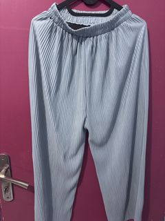 (Kategori: ) berada di . Dikirim oleh secondthings05 (ID iklan 1423891877, Gambar 1). Deskripsi: .