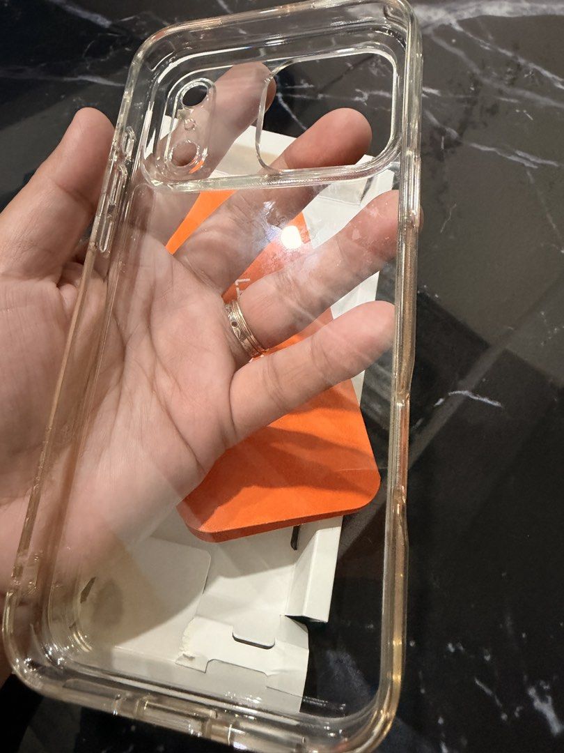 Cygnett for Iphone 17 Pro Max (Category: Cases & Sleeves) located in Imus. Submitted by honisp (Listing ID 1423885180, Image 2). Description: For Sale! 📱 Cygnett Aeroshield Protective Clear Case ✔️ for iPhone 17 Pro Max ✔️ Bought at PowerMac for ₱995 ✔️ Used once only (store unboxing) ✔️ With official receipt Condition: Like new, excellent protection with slim clear design. RFS: I’m a Speck fan — unfortunately not available at the time I bought 