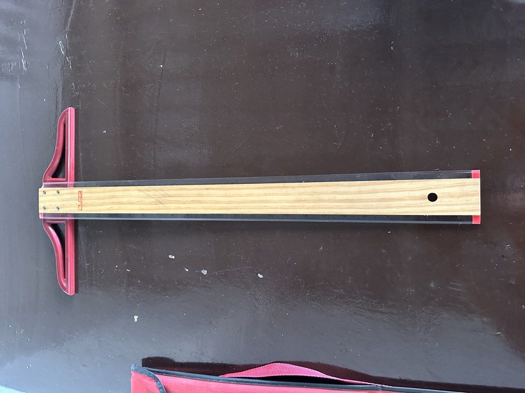 Durer 24 inches t-square (Category: Stationery & School Supplies) located in Manila. Submitted by kimis.garage (Listing ID 1423884846, Image 2). Description: Bought it for 900 Has a flaw but it doesn’t affect its functionality All the numbers are still visible .