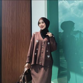 (Category: ) located in . Submitted by snadyaa (Listing ID 1423821536, Image 1). Description: .