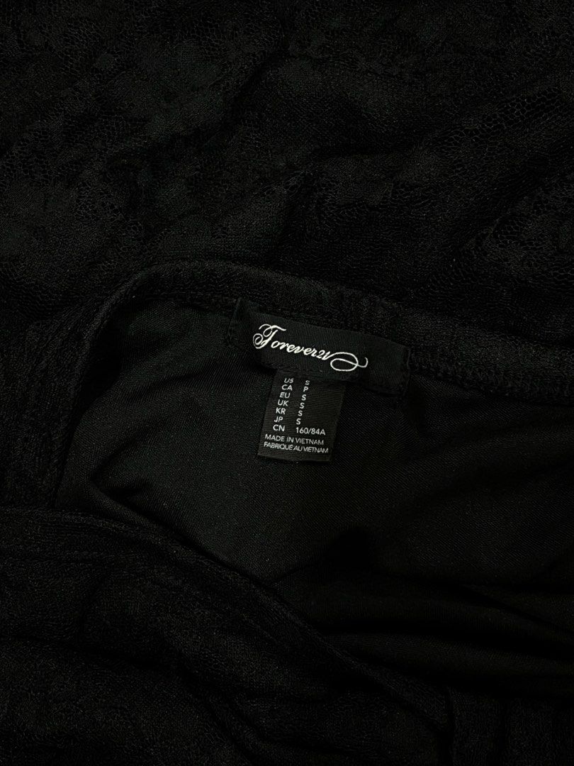 forever 21 black lace dress (Category: Dresses) located in Quezon City. Submitted by reesedeclutters (Listing ID 1423928883, Image 3). Description: - fabric: lace - used once - in excellent condition; no flaws.