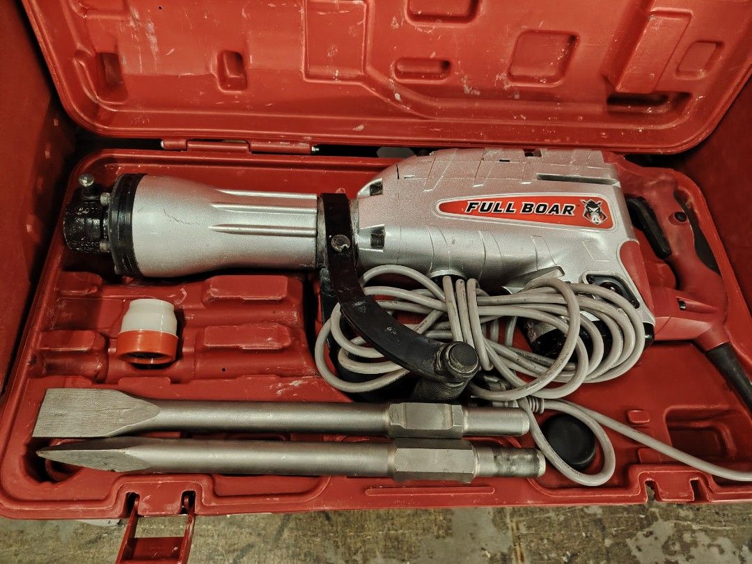 Full Boar Demolition Hammer w/ Case (Category: Medical Supplies & Tools) located in Manila. Submitted by riley1205 (Listing ID 1423837049, Image 1). Description: - Full Boar Demolition Hammer with Case - w/ Accessories - 1500Watts - Used But Good Condition - Model :FBT - 1200 - Call or Text 09757387803 .