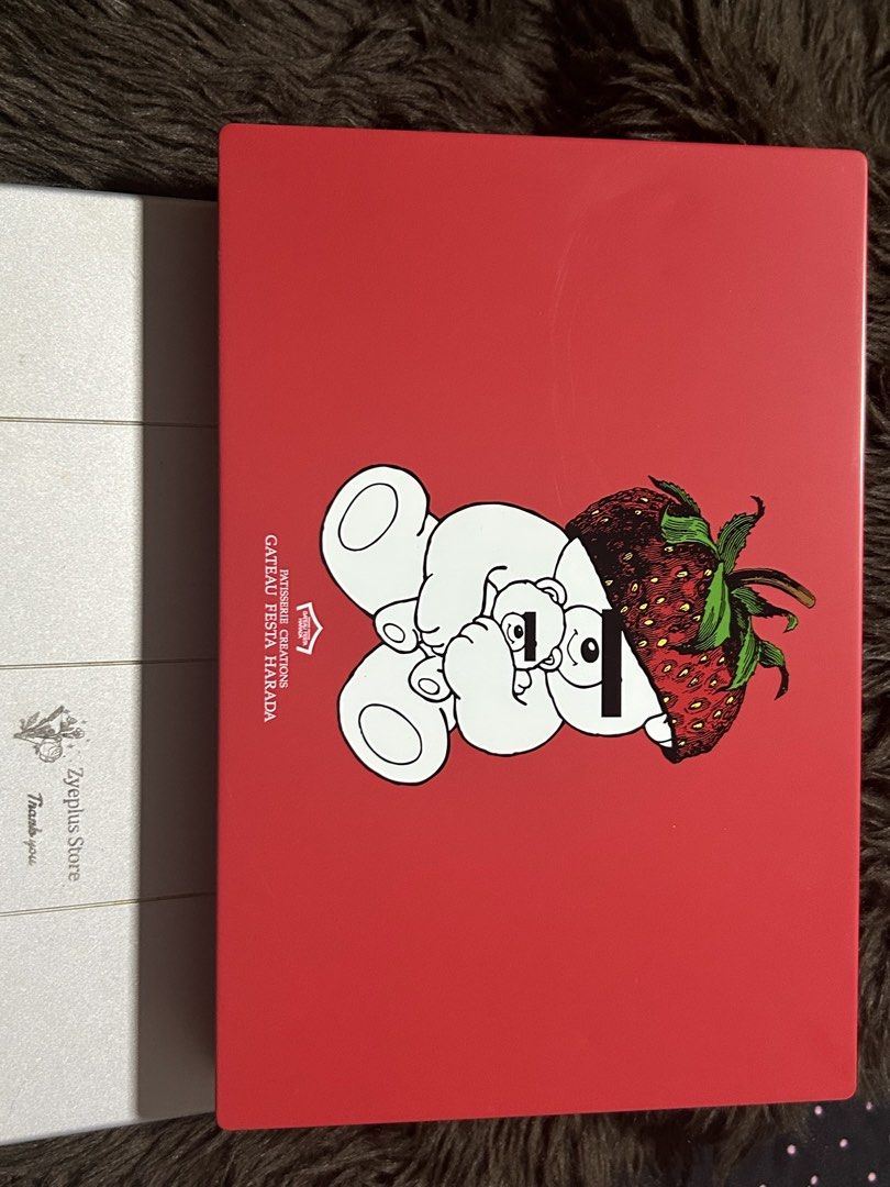 Bo19Gateau Festa Harada Box (Category: Storage Boxes & Baskets) located in Angeles City. Submitted by zyeplus (Listing ID 1423844014, Image 1). Description: - Red box with a cute bear and strawberry design. - Includes the Gateau Festa Harada logo. - From Zyepius Store. - Ideal for gift packaging or as a decorative box..