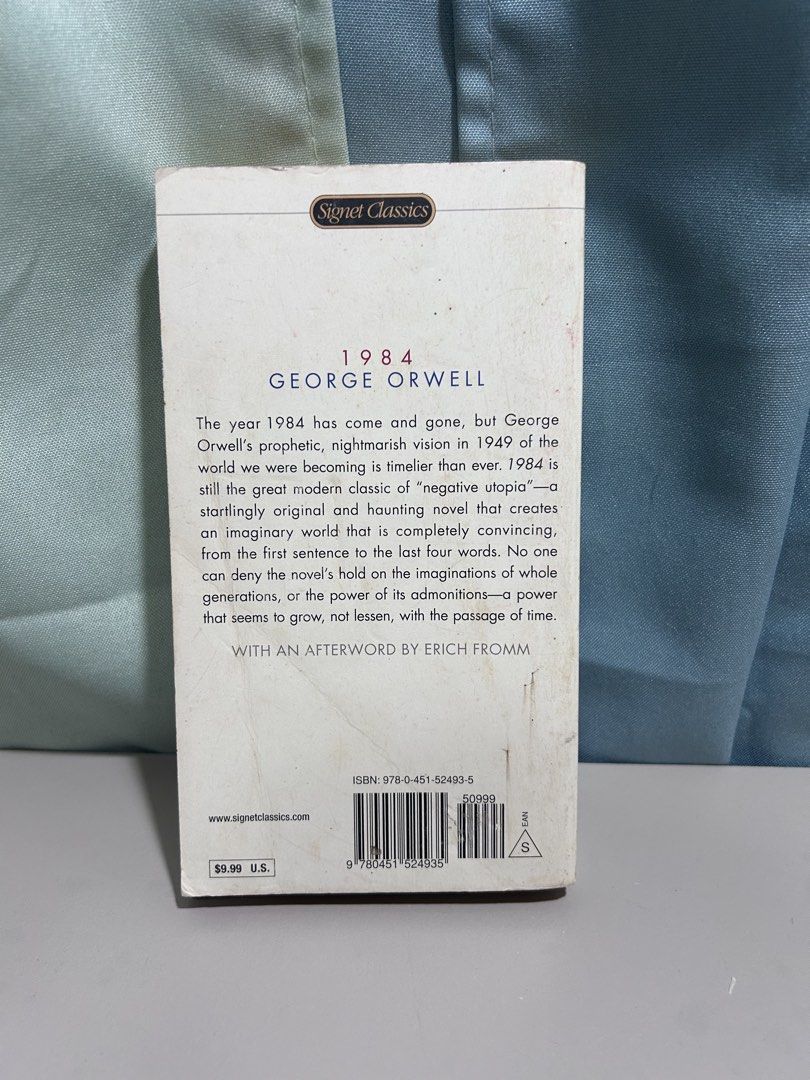 George Orwell 1984 Signet Classics (Category: Storybooks) located in Dumaguete. Submitted by bunchings.books (Listing ID 1423953399, Image 2). Description: 1984 by George Orwell | Signet Classics Edition A timeless dystopian classic. Includes afterword by Erich Fromm. Condition: • Preloved • Visible cover stains and wear • Pages heavily tanned due to age • No missing pages • Fully readable Perfect for students, collectors of classics, or anyone w