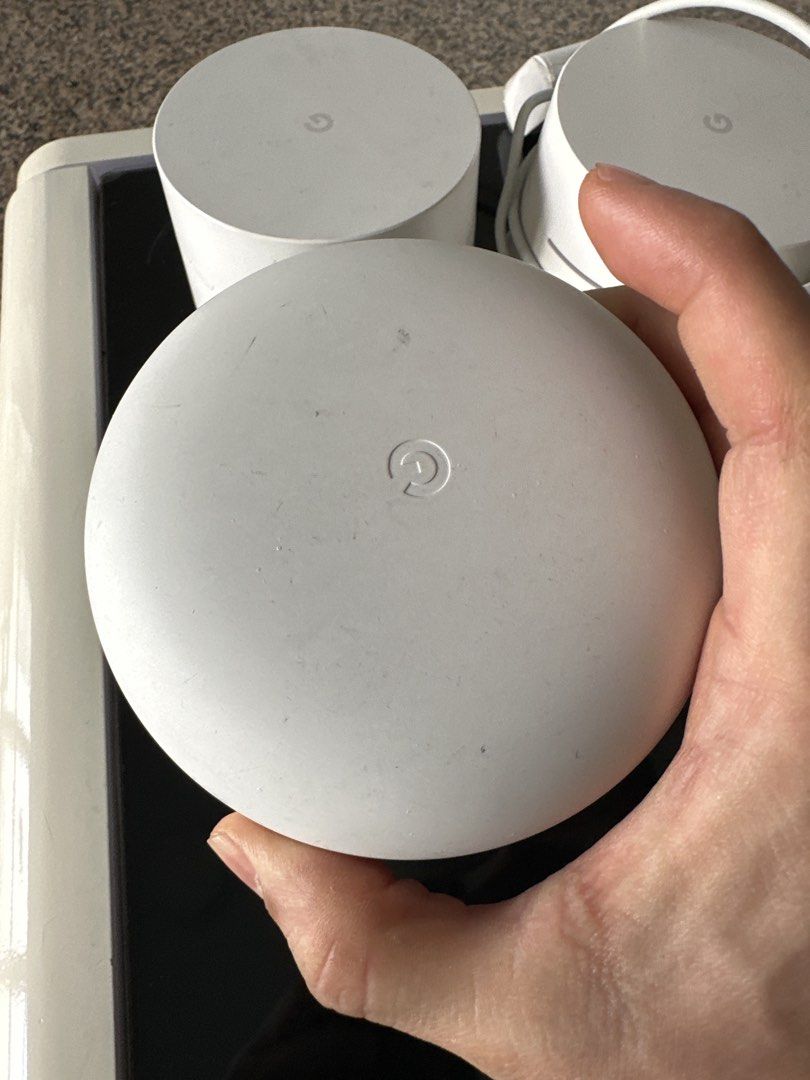 Google Wifi Mesh Router - left one Pack, Computers & Tech, Parts ...