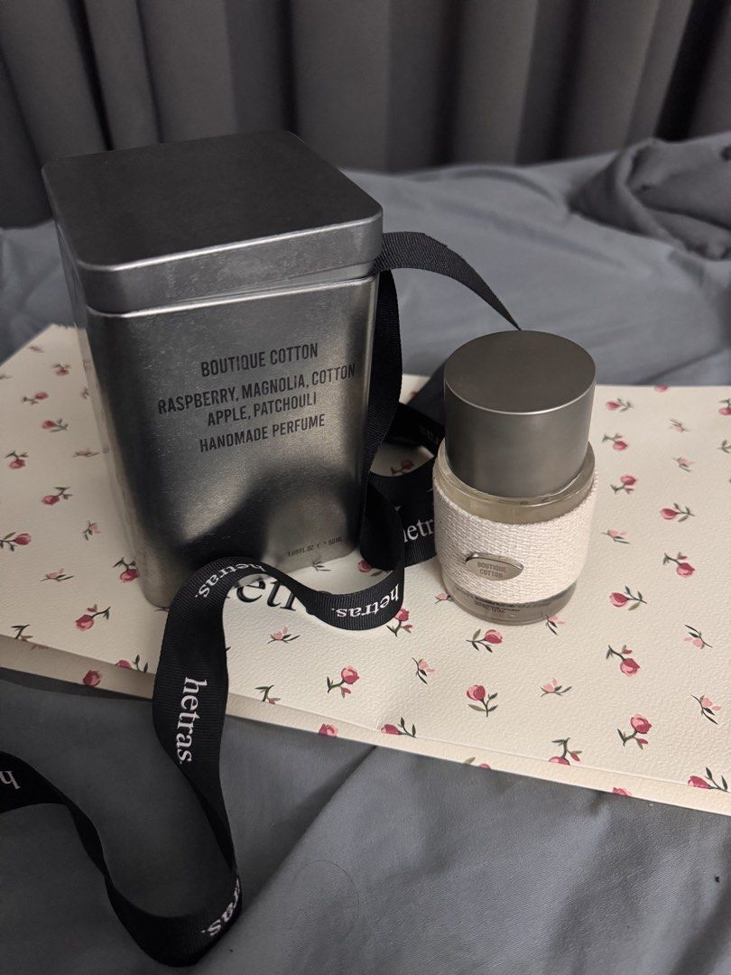 Hetras Boutique Cotton Handmade Perfume (Category: Fragrance & Deodorants) located in Pasig City. Submitted by thenchua (Listing ID 1423850507, Image 1). Description: Hetras Boutique Cotton Perfume 50ML bottle. Complete with paperbag. Sprayed only for testing. Realized its Not my scent after I went back from Korea. Bought it around 2,600 pesos..
