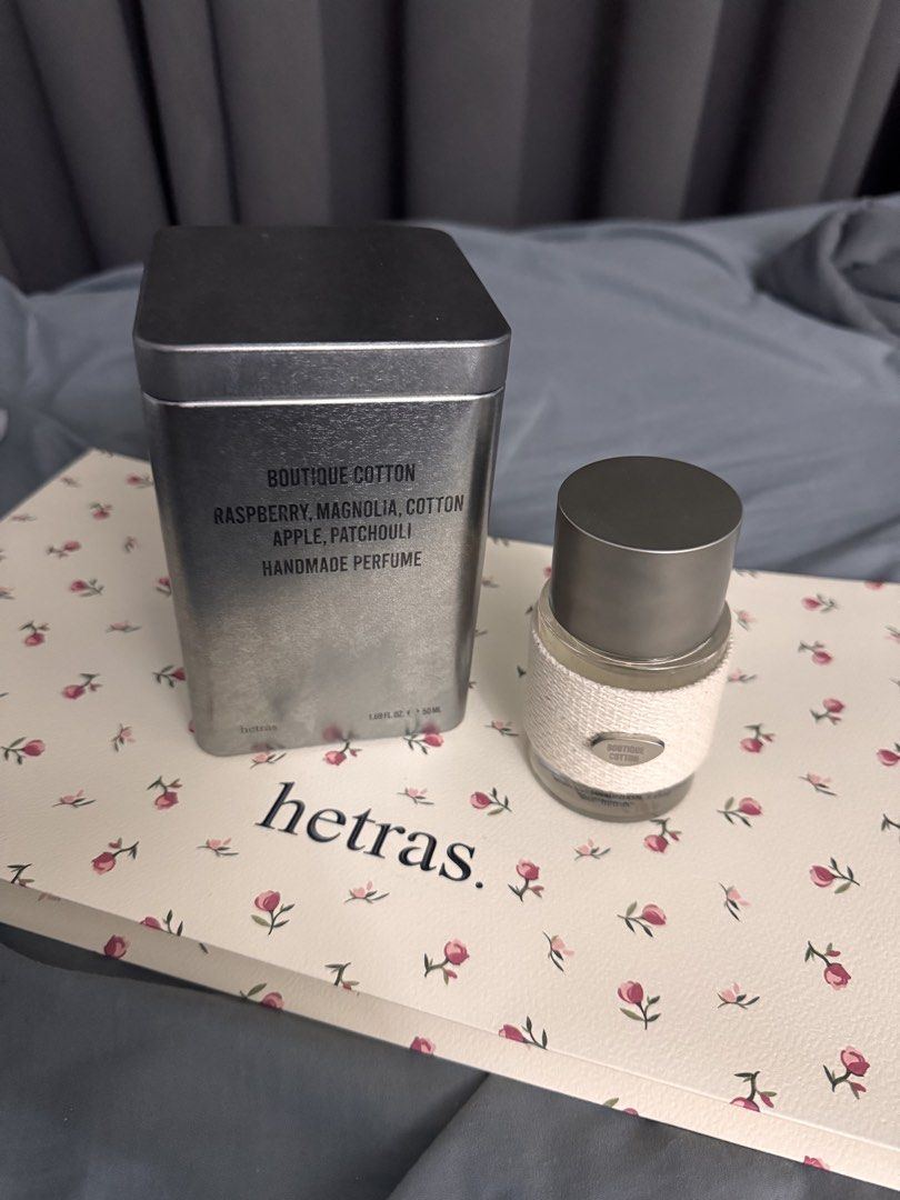 Hetras Boutique Cotton Handmade Perfume (Category: Fragrance & Deodorants) located in Pasig City. Submitted by thenchua (Listing ID 1423850507, Image 2). Description: Hetras Boutique Cotton Perfume 50ML bottle. Complete with paperbag. Sprayed only for testing. Realized its Not my scent after I went back from Korea. Bought it around 2,600 pesos..