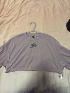 （分類：）位於 。 由 arvilchann 提交（商品編號 1423936530，圖片 1）。簡介： 。