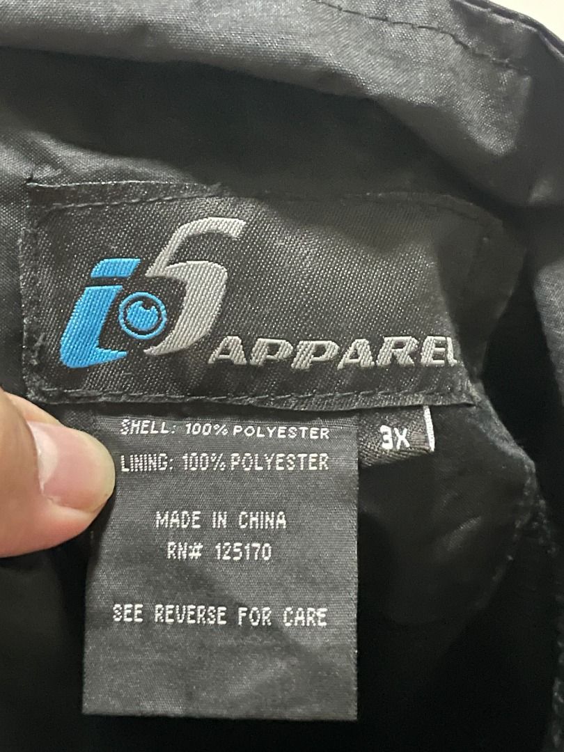 i5 Apparel Windbreaker Black/Yellow (Category: Coats, Jackets and Outerwear) located in Silang. Submitted by pau_sober (Listing ID 1423882153, Image 2). Description: i5 Apparel Windbreaker Black/Yellow 3XL on tag 28 x 33 inches Great Condition 9/10 350 + shipping.