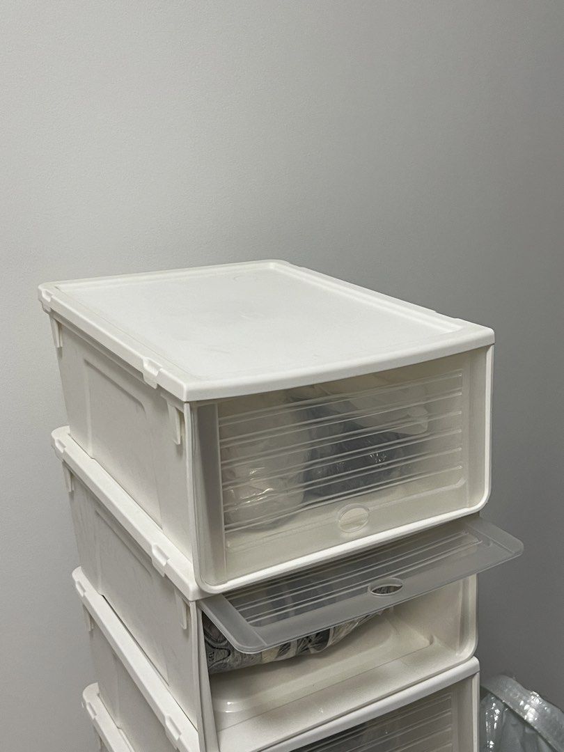 Stackable White Shoe Storage Boxes496738588784087040
