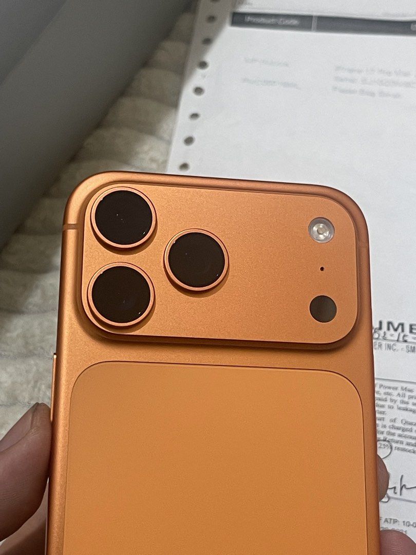 iPhone 17 Pro Max 256gb 3weeks old PowerMac (Category: iPhone 17 Series) located in Taguig. Submitted by kurtsmithc (Listing ID 1423907930, Image 2). Description: iPhone 17 Pro Max 256gb Cosmic Orange For Sale or For Swap Factory Unlocked Silver Openline / Anysim NTC Approved PowerMac Purchased! February 2026 Purchased 4X/A Variant (Local Variant) True Tone Working Face ID Working 100% Battery Health 9cc (as of now, bcs I’ve been using this as pe