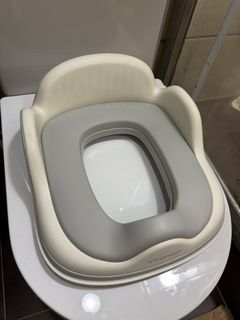 （分類：）位於 。 由 emilyyyylee 提交（商品編號 1423797599，圖片 1）。簡介： 。