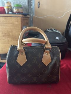 (Category: ) located in . Submitted by cel_sells (Listing ID 1423851829, Image 1). Description: .