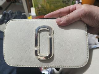（分類：）位於 。 由 kk.2ndhand 提交（商品編號 1423915703，圖片 1）。簡介： 。