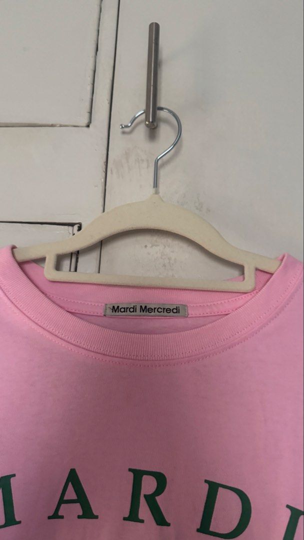 Mardi Mercredi T-shirt (Category: Shirts) located in Taguig. Submitted by blessthismessph (Listing ID 1423873260, Image 2). Description: ▫️First offer, first payment basis ▫️All sales FINAL ▫️MOP via BDO/Gcash ▫️Shipping ℅ Buyer RFS: Decluttering Shipping - same day within Metro Manila via Lalamove or J&T ship next day..