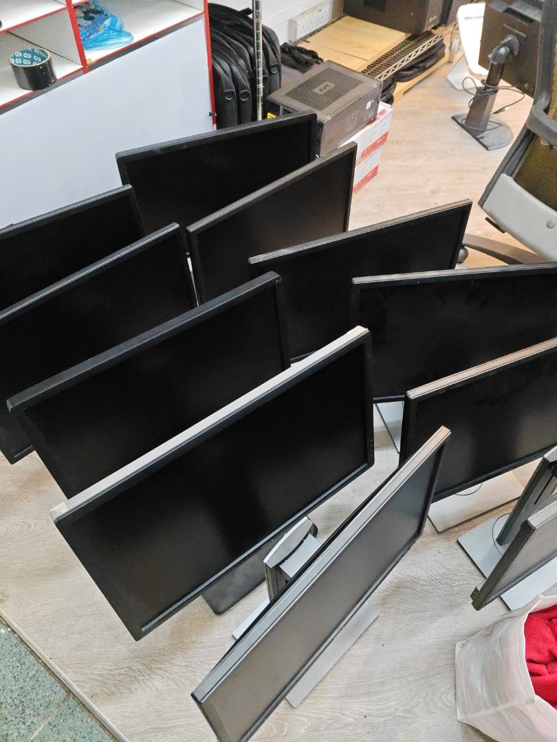 Monitors65604636816003111
