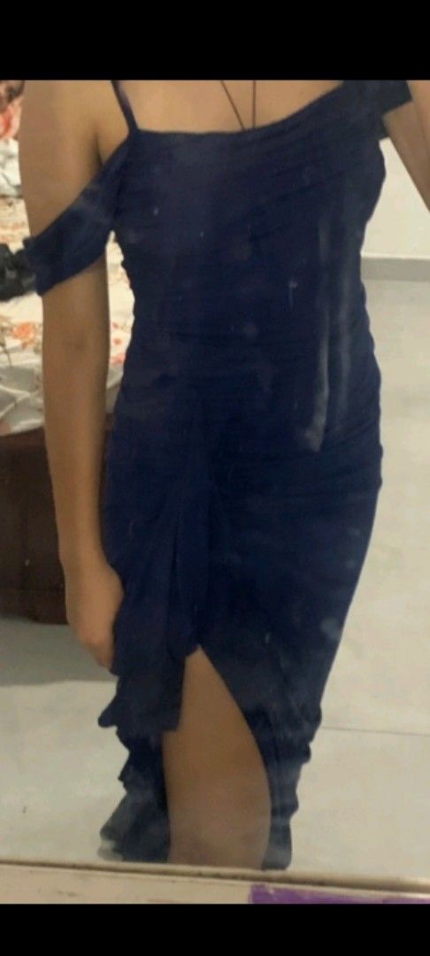 Navy Blue Off shoulder formal dress (Category: Dresses) located in Quezon City. Submitted by gheinternational (Listing ID 1423937728, Image 2). Description: - Navy blue formal dress - Off-shoulder design - Thigh-high slit - Spaghetti straps - Perfect for formal events and special occasions - Flattering, flowing silhouette - Versatile style -super nice in actual -used once -can do meet up, infront of BFP building, Agham road -fit up to small body 