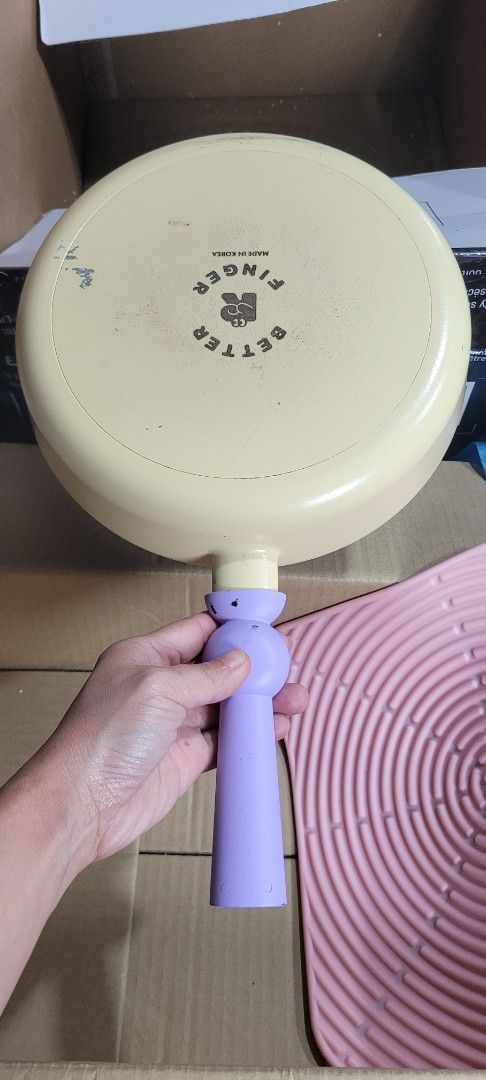 Neoflam Better Finger Cookware 24cm Pan (Category: Cookware & Accessories) located in Sablan. Submitted by gongonshelley12 (Listing ID 1423826090, Image 2). Description: 👉👉1500 ONLY👈👈 NEOFLAM PAN MAHAL DIN NETO BRAND NEW SIGNS OF USAGE SEEN ON PIC, NEVERTHELESS, SERVES ITS PURPOSE EXCELLENT PA RIN TO USE.