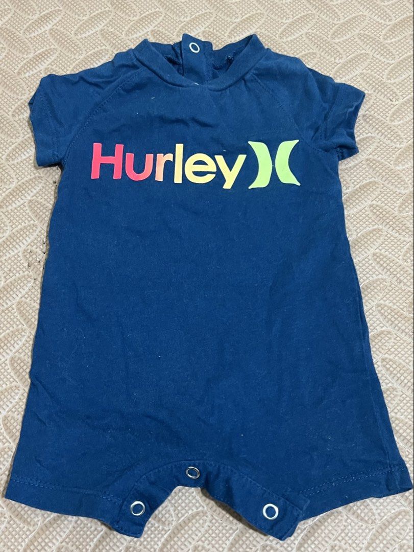 Onesie Newborn Baby TakeAll (Category: Babies & Kids Fashion) located in Cabanatuan. Submitted by ibyoukhan (Listing ID 1423965722, Image 2). Description: Take all Mixed brand H&M Carters Puma Hurley Mixed "like new, lightly to well used" 0-3 months.