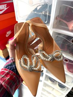 (Category: ) located in . Submitted by decluttering.shopph (Listing ID 1423969531, Image 1). Description: .