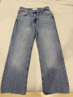 (Category: ) located in . Submitted by chicxcheap (Listing ID 1423919555, Image 1). Description: .