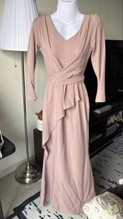 (Category: ) located in . Submitted by ichahpreloved (Listing ID 1423832445, Image 1). Description: .