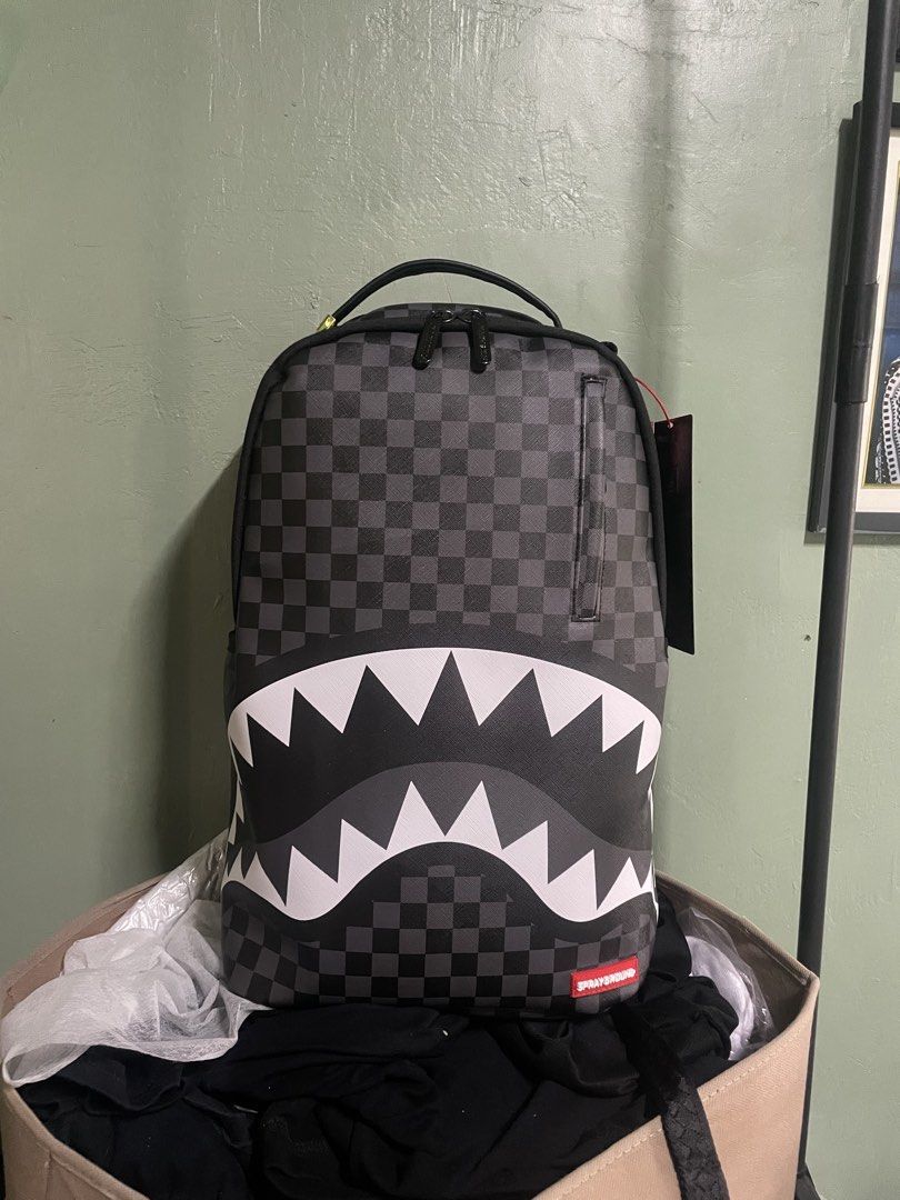 SPRAYGROUND BACKPACK (Category: Backpacks) located in Caloocan City. Submitted by dr3nflipz (Listing ID 1423814292, Image 1). Description: BRAND NEW AUTHENTIC SLIGHTLY NEGO NORTH CALOOCAN LOC.