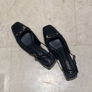 (Category: ) located in . Submitted by suraya.husaini (Listing ID 1423967299, Image 1). Description: .