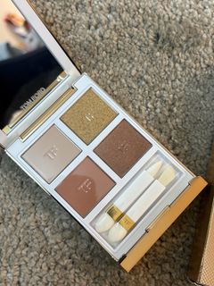 （分類：）位於 。 由 jour_boutique 提交（商品編號 1423926719，圖片 1）。簡介： 。