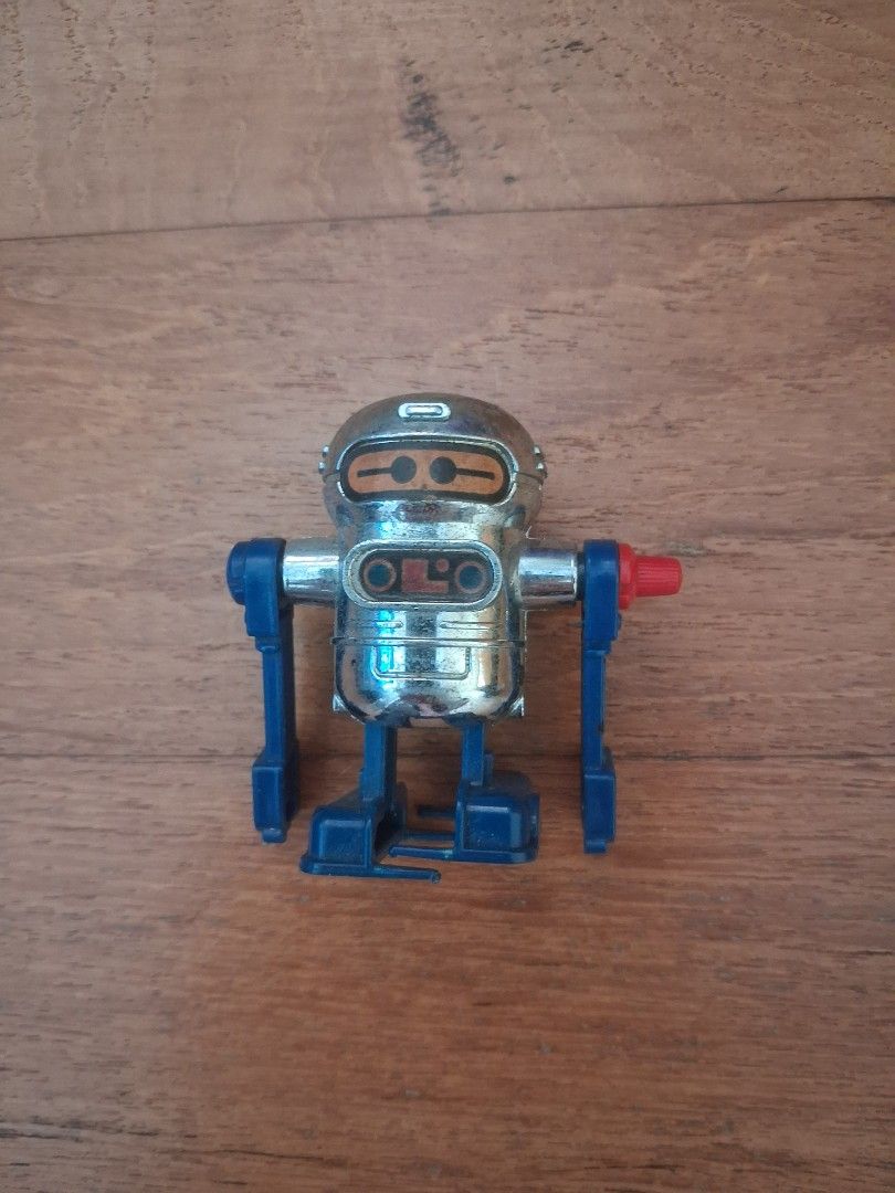 Tomy rascal robot vintage 1979, Hobbies & Toys, Toys & Games on Carousell